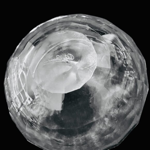 Oleg Cassini Faceted Bowl Preston Honeycomb Pattern Box Cut Round 4.5" Bowl - Picture 4 of 8